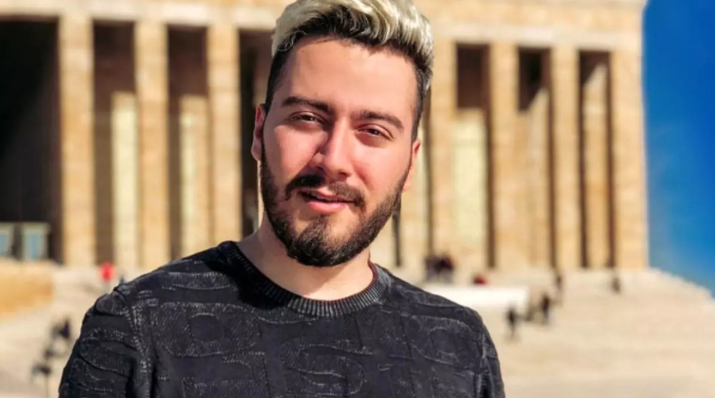 Enes Batur’dan hayranlarına sürpriz! Sosyal medyaya geri mi döndü?