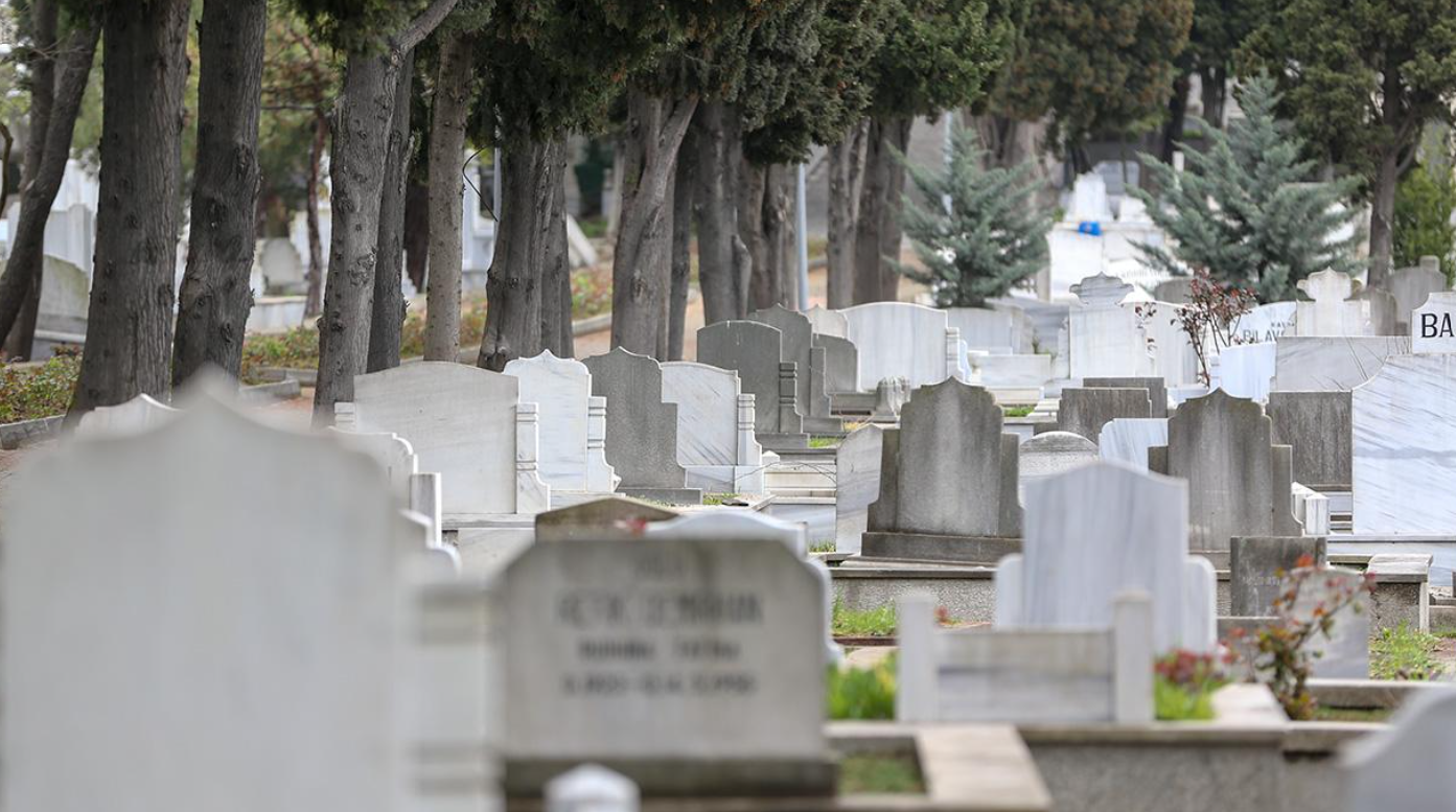 Tek kişilik mezar yeri ücretsiz olacak! Belediye duyurdu
